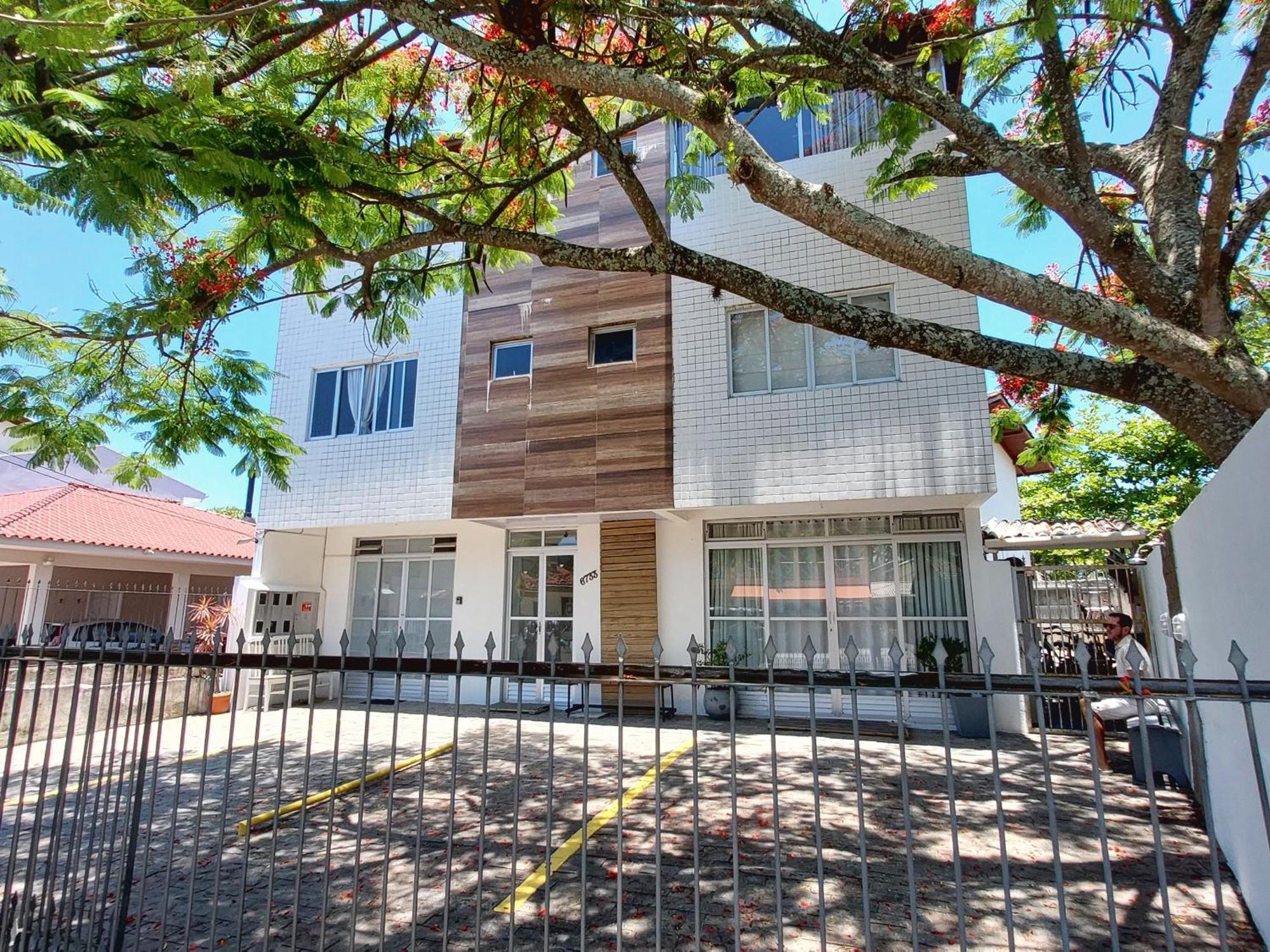 Apto 2 Quartos Com Ar A 200M Da Praia Florianopolis Exterior photo